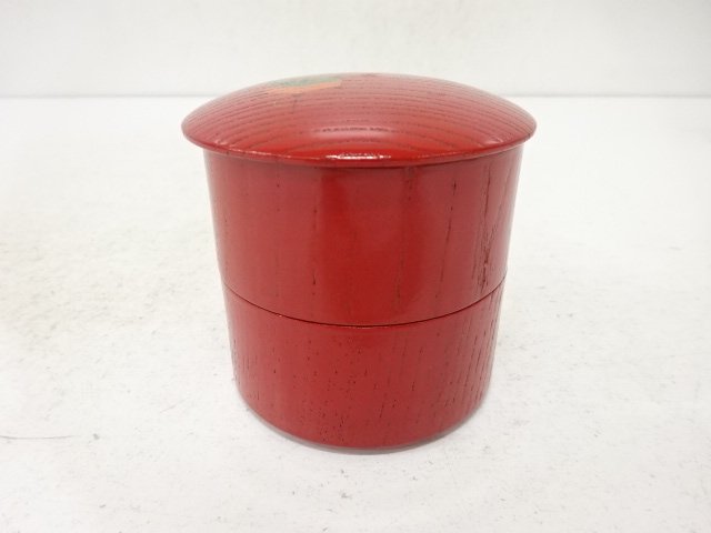 Lacquerware